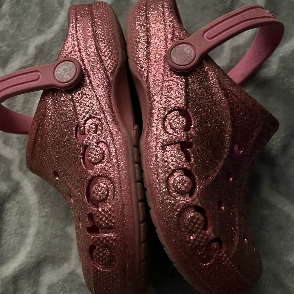 Girls size 3 crocs sparkly